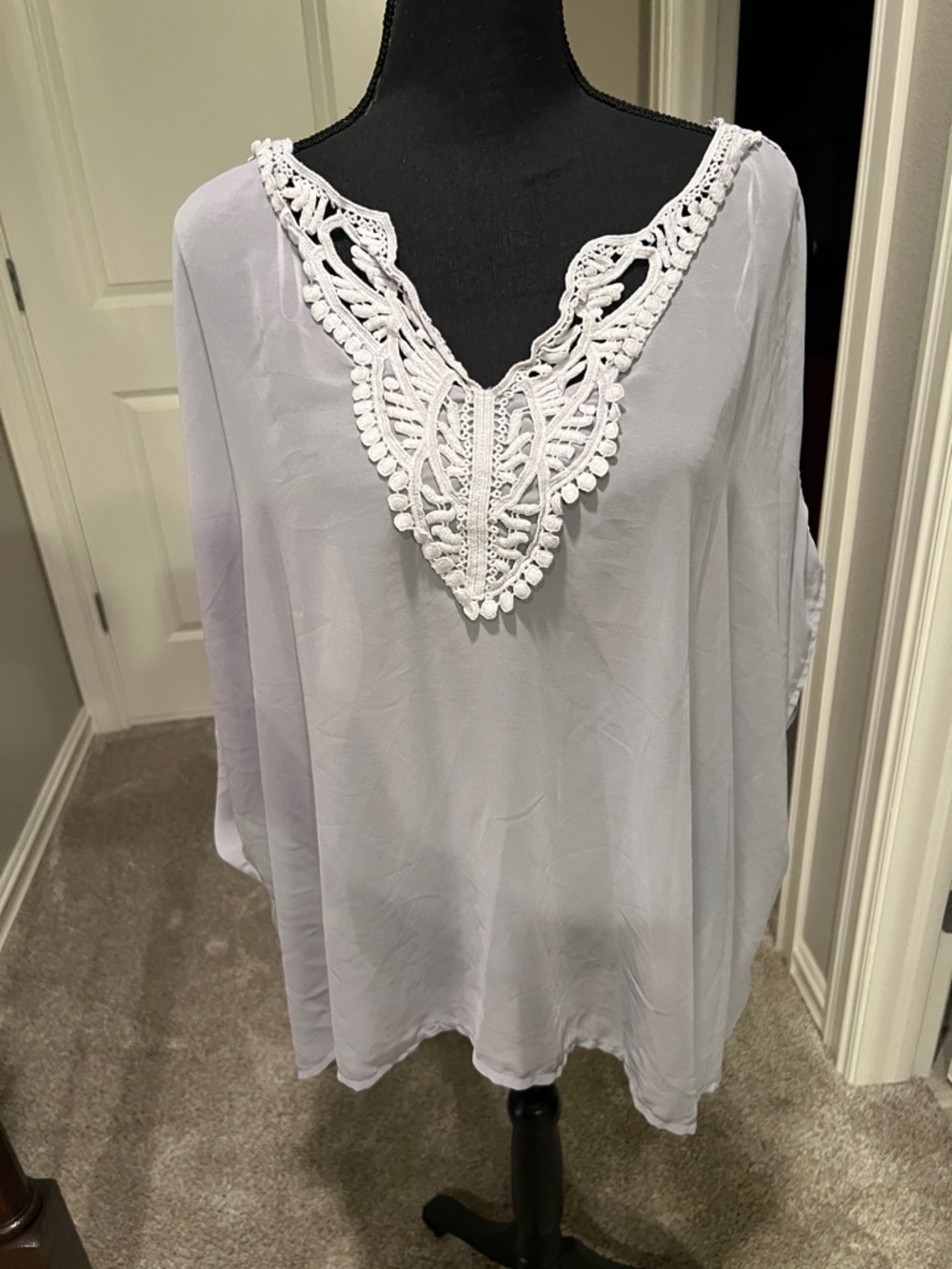 Valerie Bertinelli Lilac Tunic with White Crochet V-Neckline